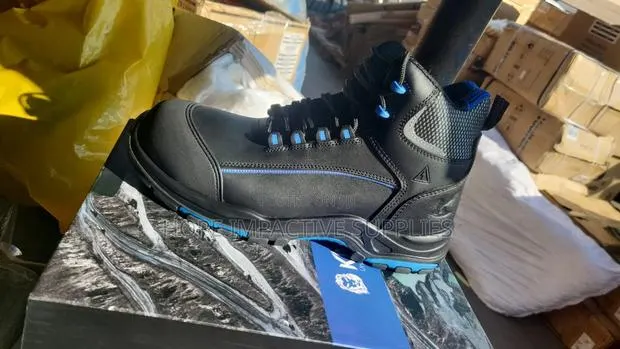 Quality Safety Boot <> Kingaurd (Electric Shock Resistant) · Photo 1