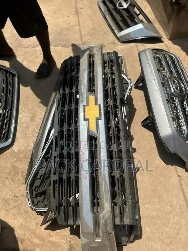 Chivrolet Silvarado 2018-2020 Front Grill Available · Photo 1
