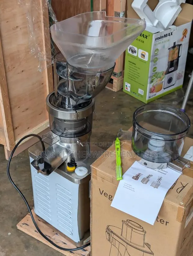 Commercial Juicer · Photo 1