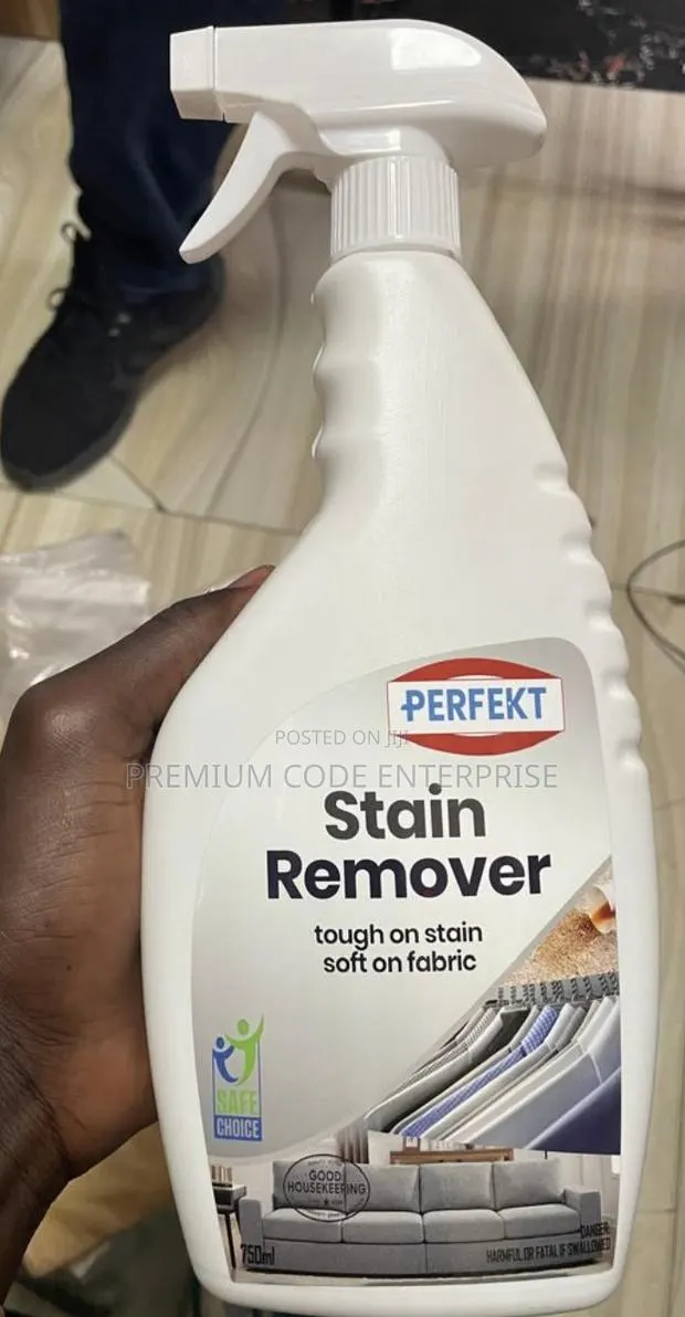 Powerful Sofa/Fabric Stain Remover - 750ml · Photo 1