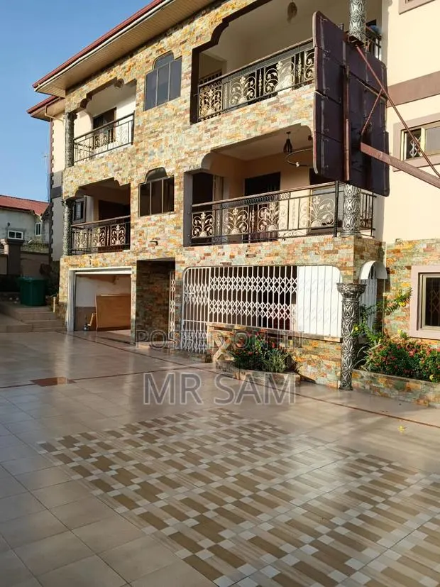 2bdrm Apartment in Scc, West Hills Mall Area for rent · Photo 1