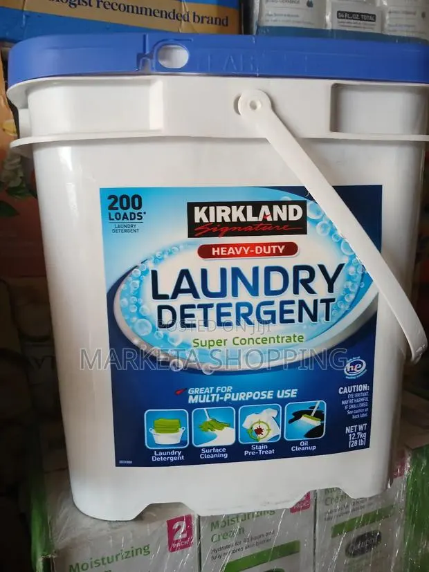 Kirkland Laundry Detergent 12.7kg · Photo 1
