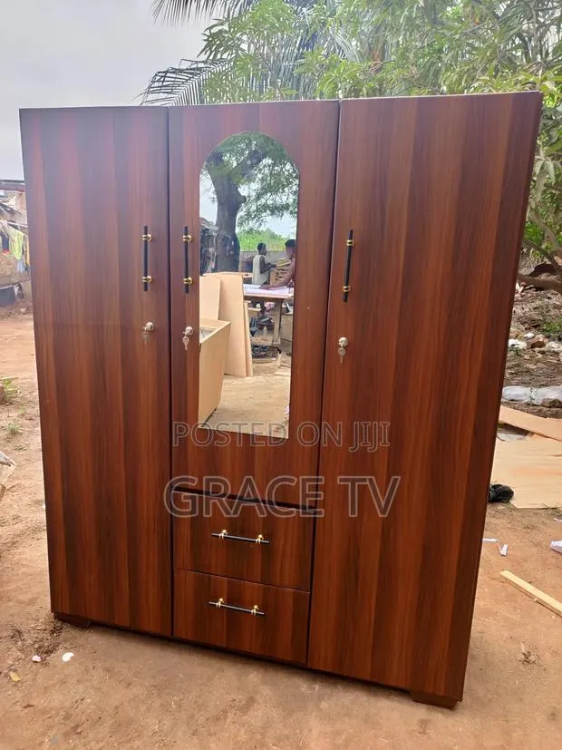 Quality Wardrobe · Photo 1