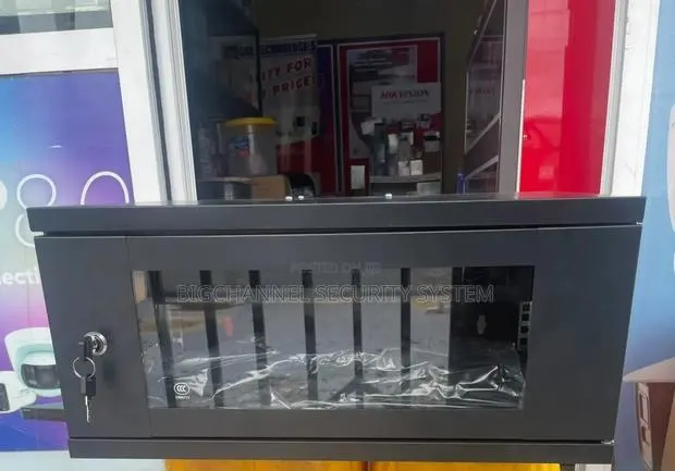 CCTV /DVR/NVR 4u Cabinet · Photo 1
