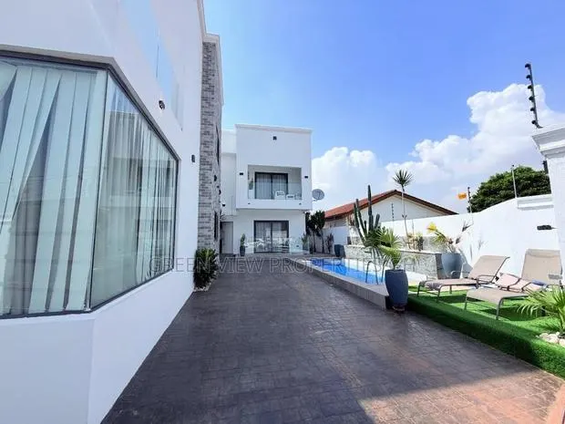 Furnished 5bdrm House in East Legon for sale · Photo 1