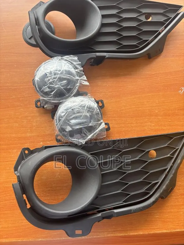 Honda HRV 2019-2020-2021 Fog Light and Covers Set · Photo 1