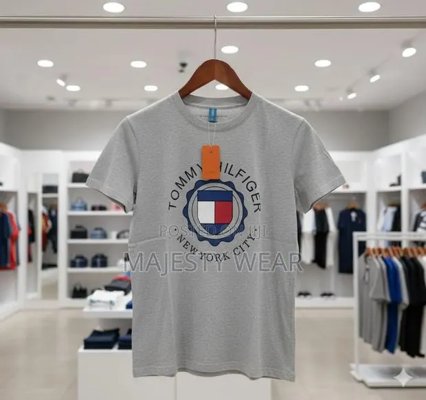 Short Sleeve Round Neck Shirt for Men · Photo 1