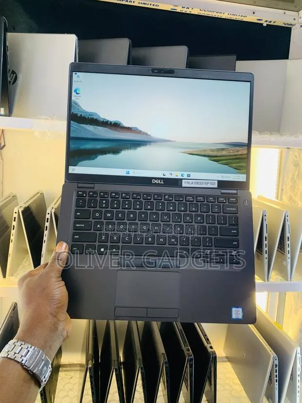 Laptop Dell Latitude 5400 16GB Intel Core i5 SSD 256GB · Photo 1