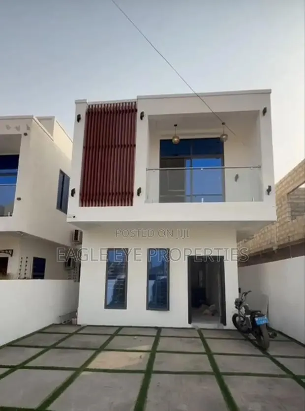 4bdrm House in East Legon for sale · Photo 1