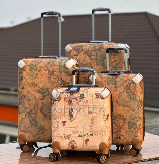 4 Set Trolley Luggage Bags · Photo 1