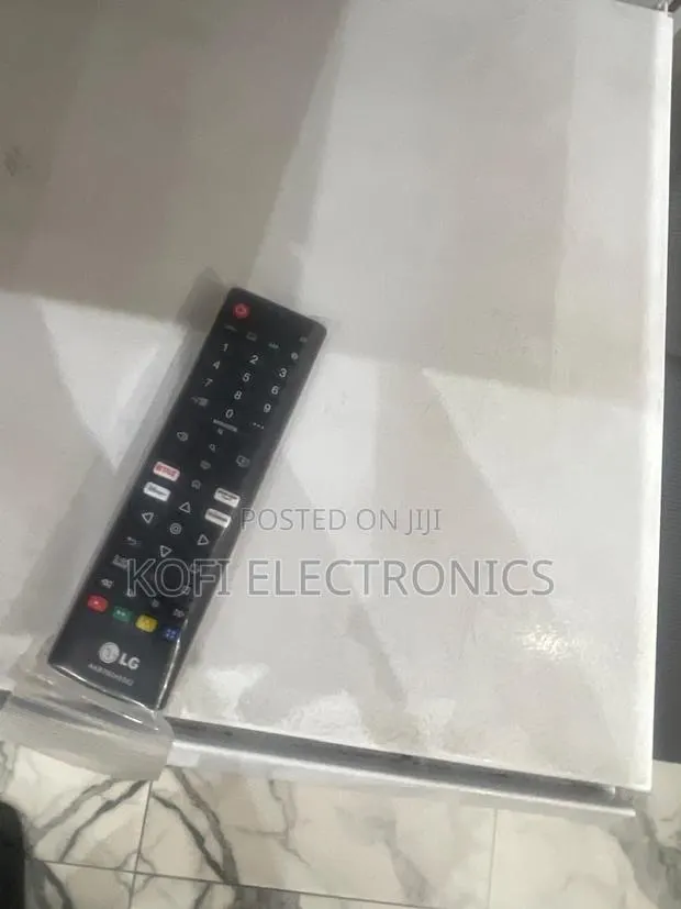 The Glamorous Choice for Lg Oled Tvs: Premium Magic Remote · Photo 1