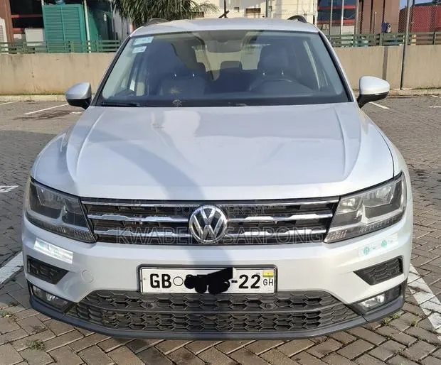 Volkswagen Tiguan 2.0T SE 2021 White · Photo 1