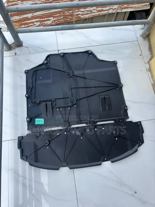 Toyota Corolla 2019-2025 Under Cover · Photo 1