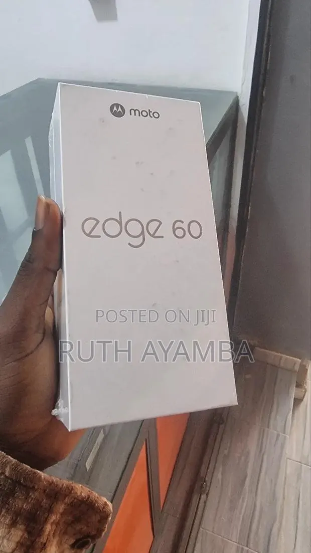 New Motorola Edge 60 256 GB Gray · Photo 1