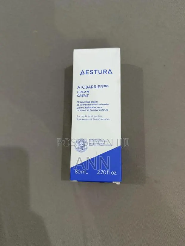 Aestura Atobarrier Cream · Photo 1