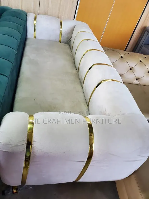 3 in 1 Luxury Sofa · Photo 1
