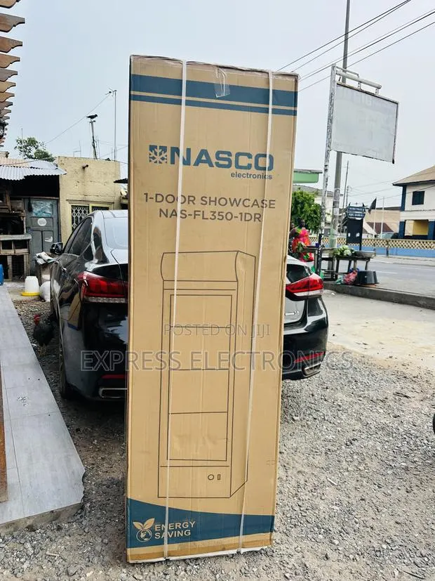 Lovely New Display Fridge Nasco Nas-350-1dr · Photo 1