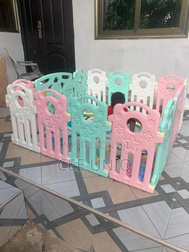 Safety Play Pen Fence · Photo 1