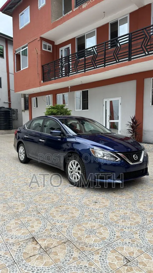 Nissan Sentra 2018 Blue · Photo 1