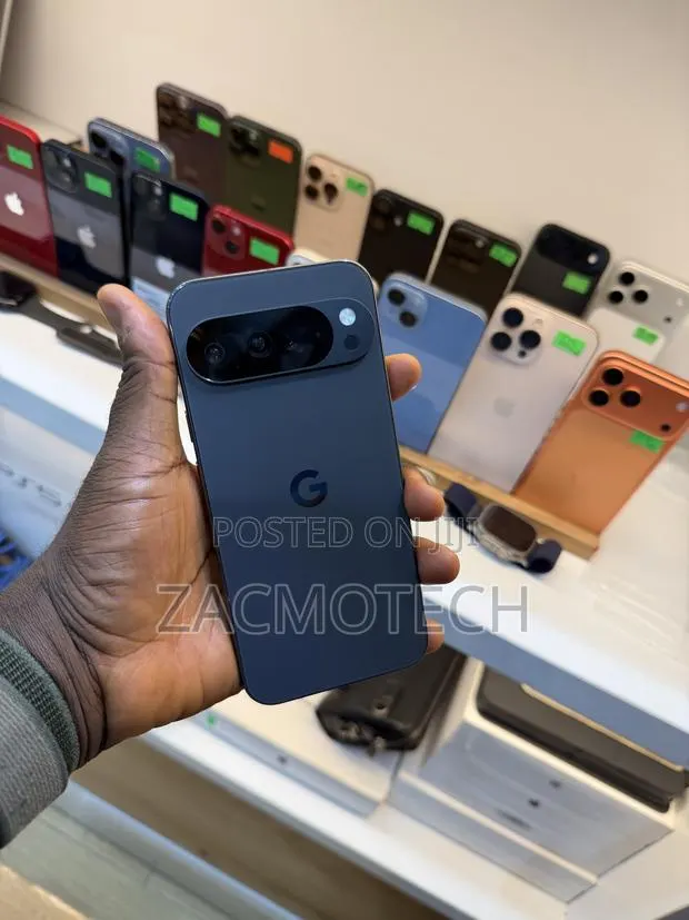Google Pixel 10 Pro XL 256 GB Gray · Photo 1