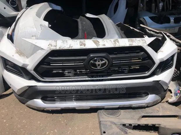 Toyota RAV4 Adventure 2019, 2021, 2023, 2024 Front Bumper Foreign Used · Photo 1