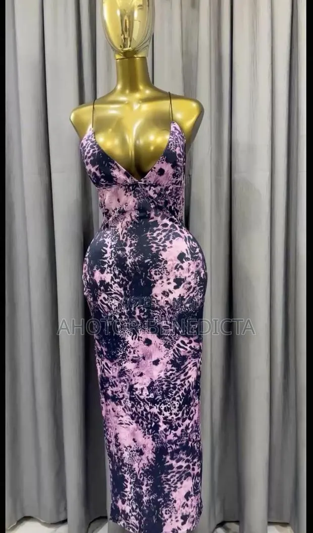Butterfly Show Back Maxi Dress · Photo 1