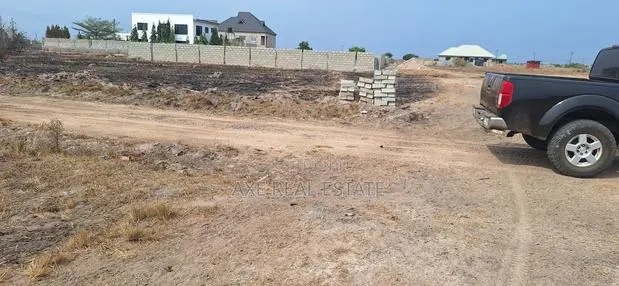 Zero Land Guards Issues at Prampram · Photo 1