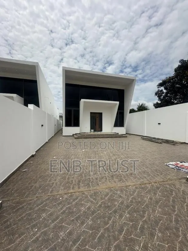 3bdrm House in North Legon for sale · Photo 1