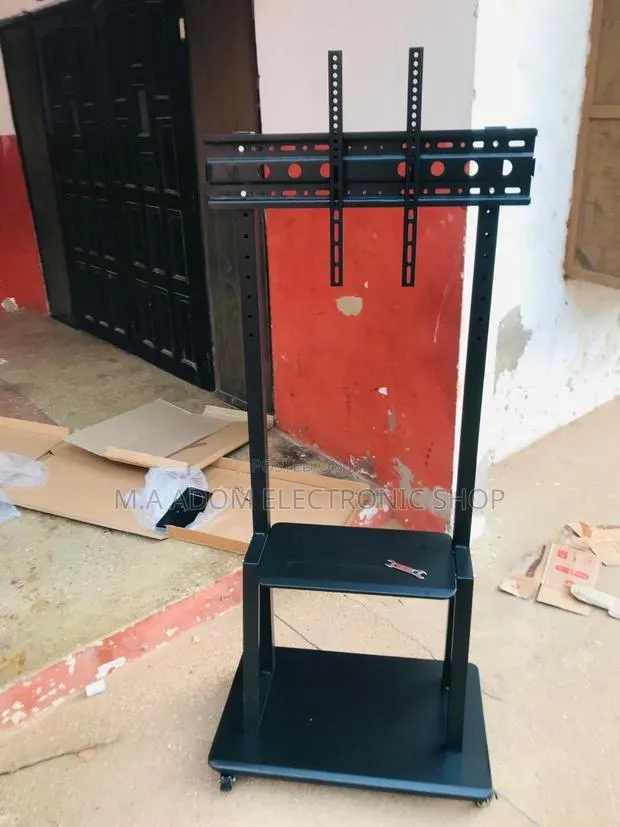 Wall Mount Tv Cart for Led Tv 33”-70” · Photo 1