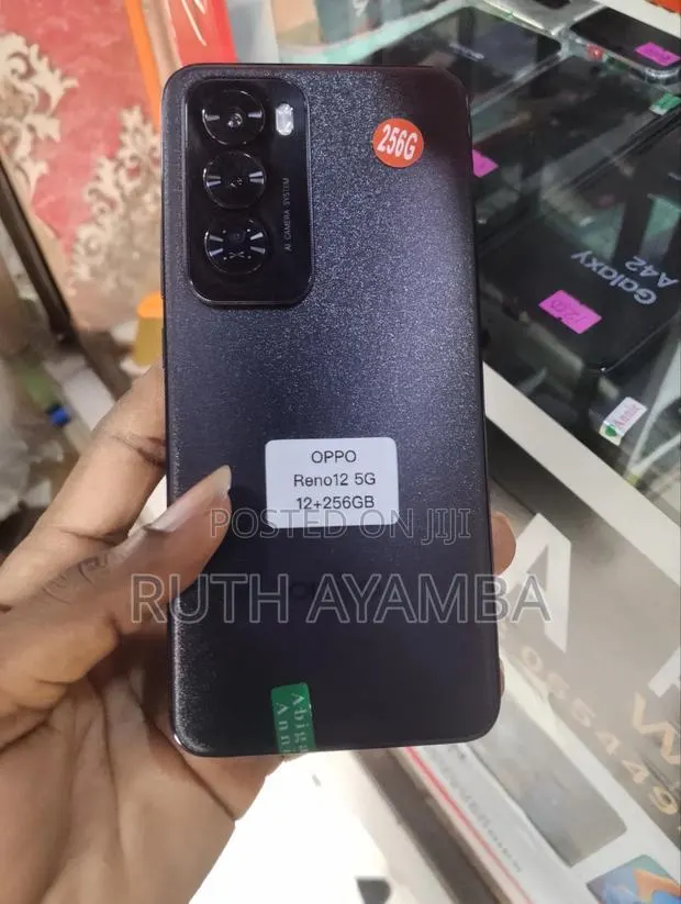 New Oppo Reno 12 5G 256 GB Gray · Photo 1