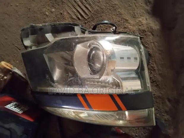 Toyota Voxy Headlight, Starter, Alternator for Sale · Photo 1