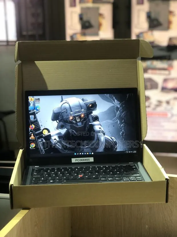 Laptop Lenovo ThinkPad T14 16GB Intel Core i7 SSD 256GB · Photo 1