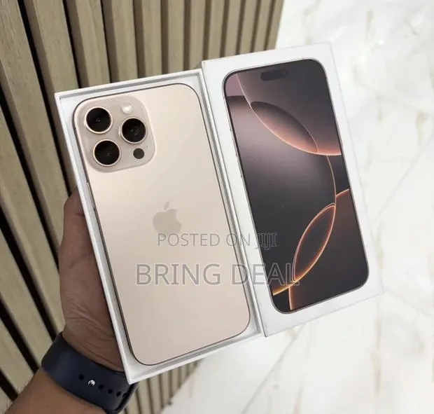 Apple iPhone 16 Pro Max 512 GB Gold · Photo 1