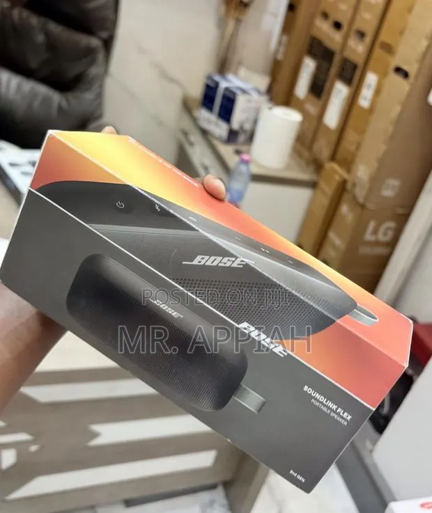 Shop Adorable Bose Soundlink Flex Wireless Bluetooth Speaker · Photo 1