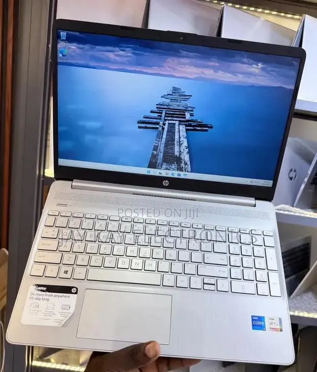 Laptop HP 15 8GB Intel Core i5 SSD 256GB · Photo 1