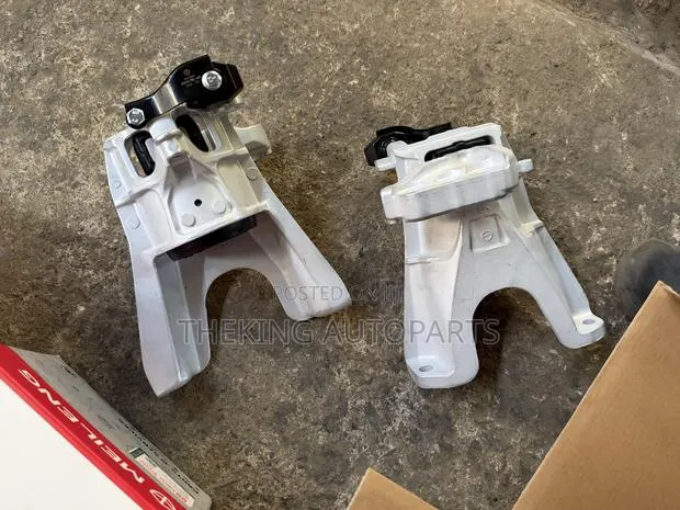 Honda Civic 2016,2017,2018 Engine Seat 2.0 · Photo 1