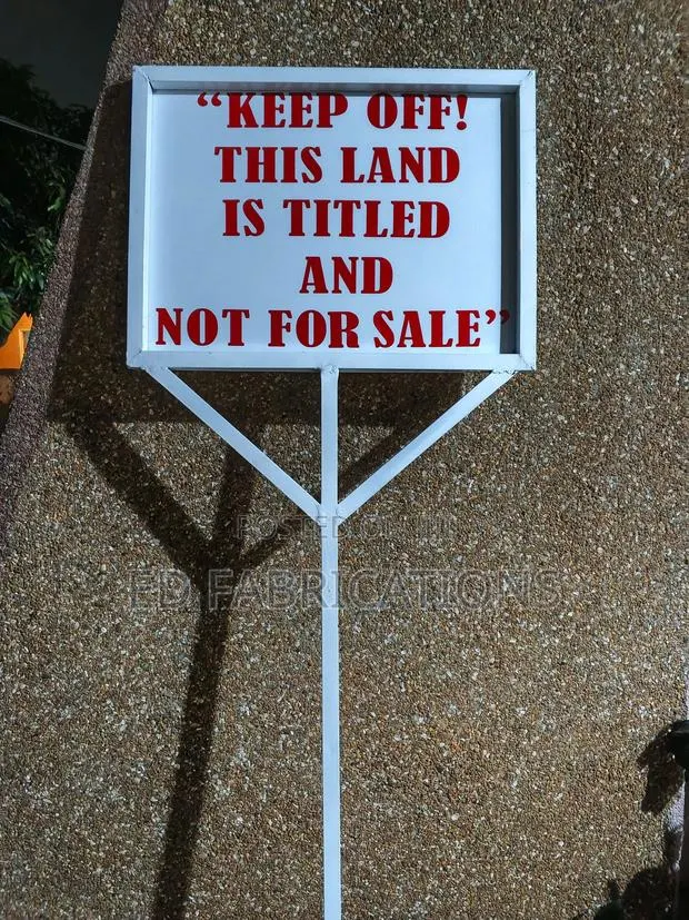 Reflective Sign Post or Sign Board · Photo 1
