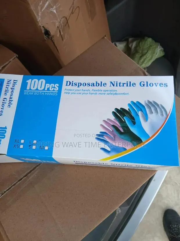 Disposable Nitrile Gloves · Photo 1