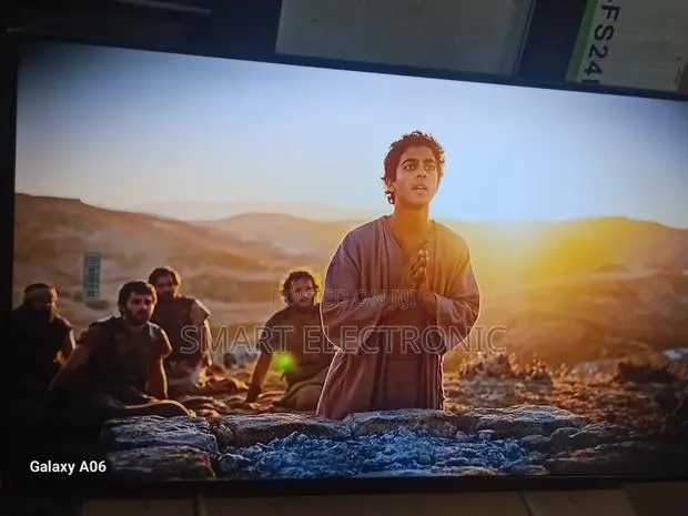 Samsung 43-Inch Smart Led Television – Crystal Display · Photo 1