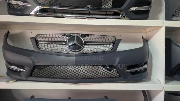 Mercedes Benz C250 2011,2012,2013,2014 Front Bumper · Photo 1