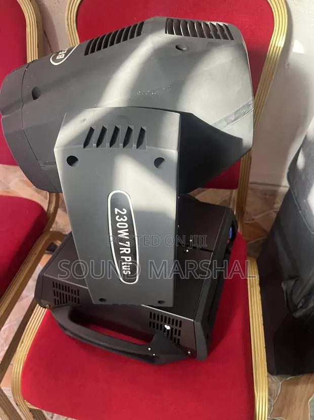 Redstar Beam 230w 7r Plus Stage Light · Photo 1