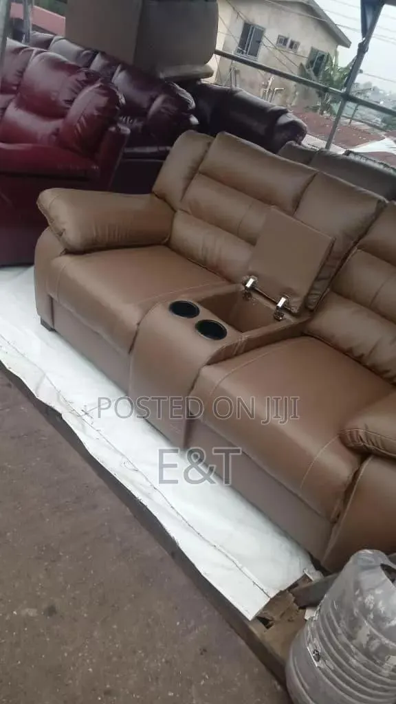 Complete Seven Seater Set · Photo 1
