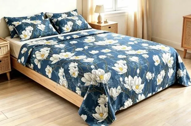 King Size Flat Sheet Combo - 2 Flat Bedsheets With 4 Pillow Covers · Photo 1