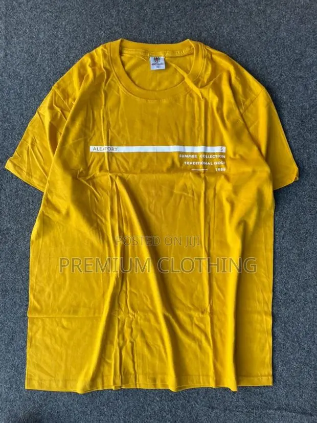 Round Neck T Shirts for Men Available · Photo 1