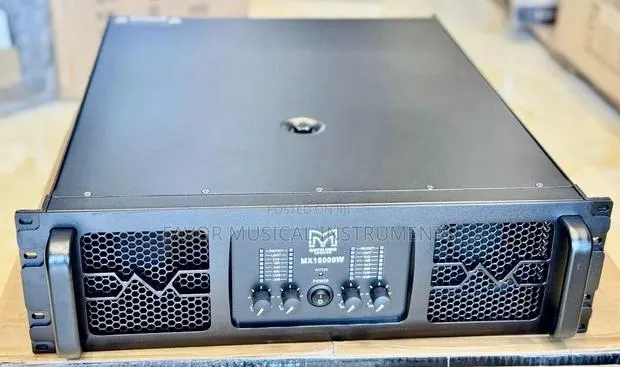 Martin Audio 4in1 Amplifier · Photo 1