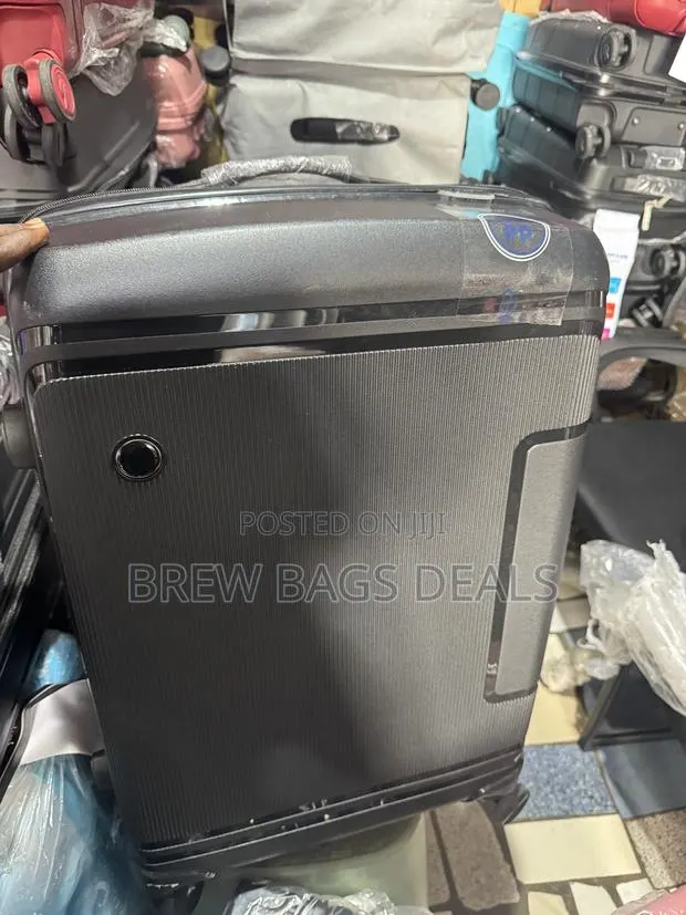 Premium Quality Goodpartner 24 Inches Medium Size Anticrack Bag. · Photo 1