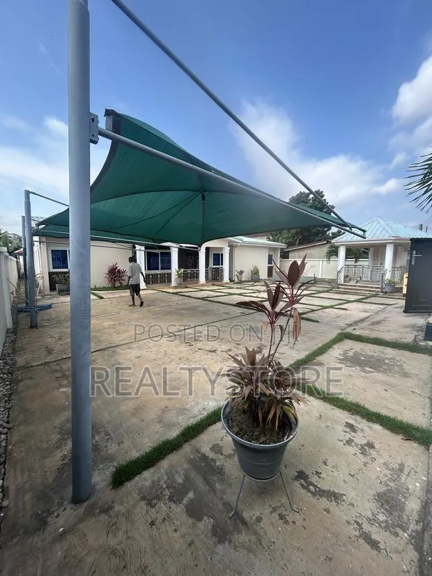 5bdrm House in Realtor Store, Accra Metropolitan for rent · Photo 1