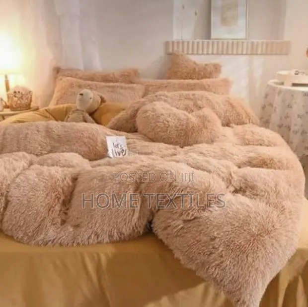 Fluffy Duvet for King Size Bedding · Photo 1