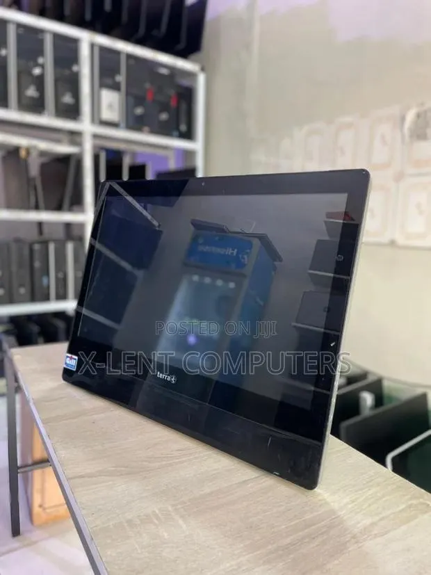 Touch Monitor · Photo 1