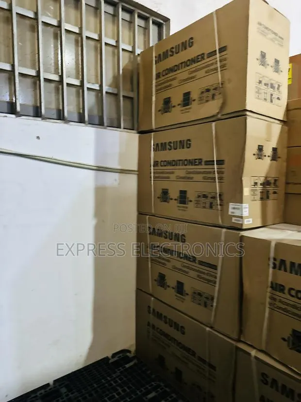Hot Deals on Samsung Split R410 Gas White 2.Hp · Photo 1